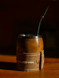 The Sleek Flat-Rim Mate Kit - Premium Leather Stand Included